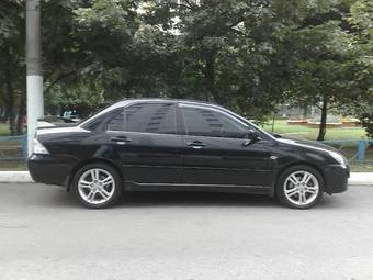 2005 Mitsubishi Lancer Pictures