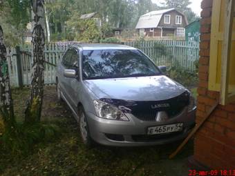 2005 Mitsubishi Lancer Photos