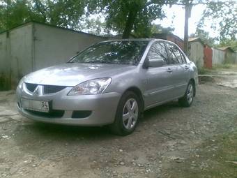 2005 Mitsubishi Lancer Photos