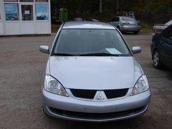 2005 Mitsubishi Lancer Pictures