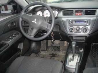 2006 Mitsubishi Lancer Photos