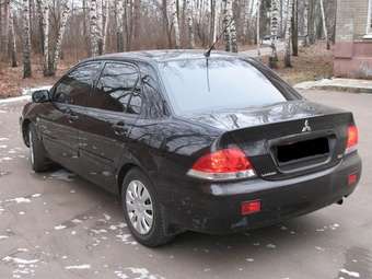 2006 Mitsubishi Lancer Photos