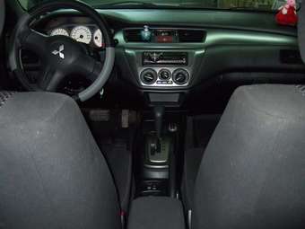 2006 Mitsubishi Lancer Pictures