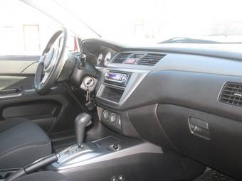 2006 Mitsubishi Lancer Photos