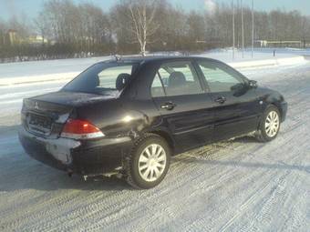 2006 Mitsubishi Lancer Photos