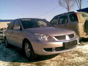 2006 Mitsubishi Lancer Photos