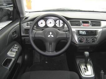 2006 Mitsubishi Lancer Photos