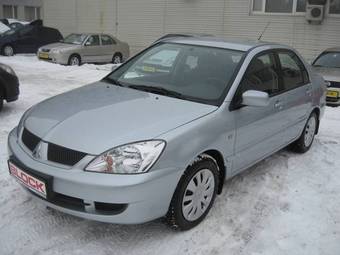 2006 Mitsubishi Lancer Photos