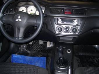 2006 Mitsubishi Lancer Pictures