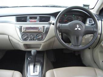 2006 Mitsubishi Lancer Photos