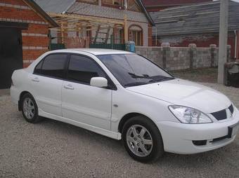 2006 Mitsubishi Lancer Photos