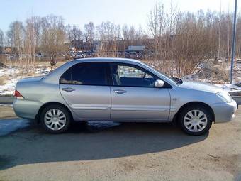 2006 Mitsubishi Lancer Pictures