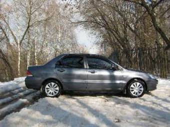 2006 Mitsubishi Lancer Pictures