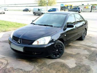 2006 Mitsubishi Lancer Photos