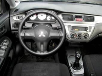 2006 Mitsubishi Lancer Pictures