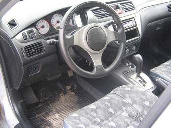 2006 Mitsubishi Lancer Pictures