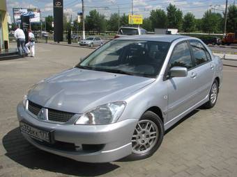 2006 Mitsubishi Lancer Photos