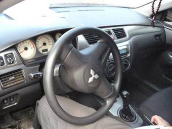2006 Mitsubishi Lancer Pictures