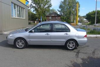 2006 Mitsubishi Lancer Photos