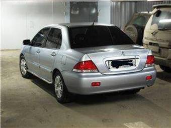 2006 Mitsubishi Lancer Pics