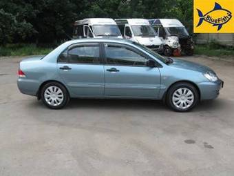 2006 Mitsubishi Lancer Photos