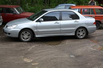 2006 Mitsubishi Lancer Pictures