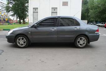 2006 Mitsubishi Lancer Photos