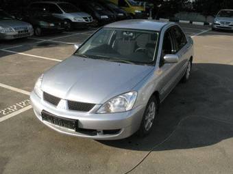 2006 Mitsubishi Lancer Pictures