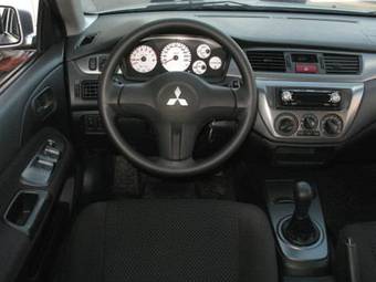 2006 Mitsubishi Lancer Pictures
