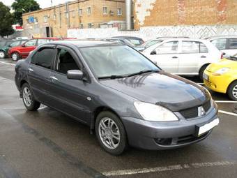 2006 Mitsubishi Lancer Pictures