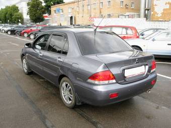 2006 Mitsubishi Lancer Pics