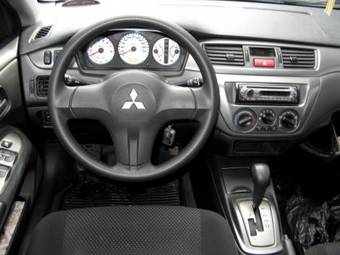 2006 Mitsubishi Lancer Pictures
