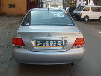 2006 Mitsubishi Lancer Photos
