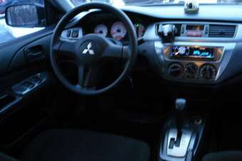2007 Mitsubishi Lancer Photos