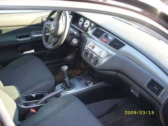 2007 Mitsubishi Lancer Photos