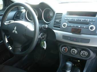 2007 Mitsubishi Lancer Images