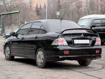 2007 Mitsubishi Lancer Photos