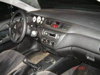 2007 Mitsubishi Lancer Photos