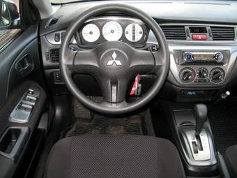 2007 Mitsubishi Lancer Pictures