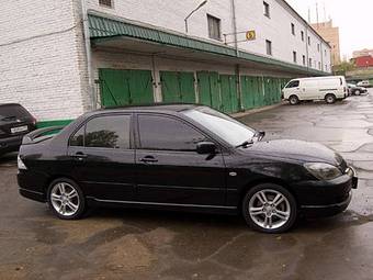 2007 Mitsubishi Lancer Photos