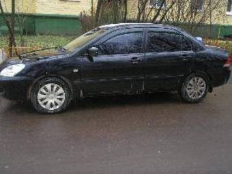 2007 Mitsubishi Lancer Photos