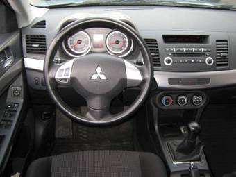 2007 Mitsubishi Lancer Pictures