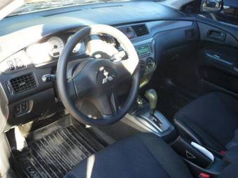 2007 Mitsubishi Lancer Images