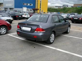2007 Mitsubishi Lancer Pictures