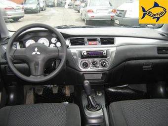 2007 Mitsubishi Lancer Photos