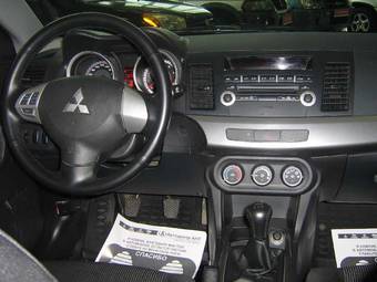 2007 Mitsubishi Lancer Photos