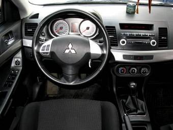 2007 Mitsubishi Lancer Pictures