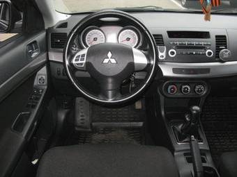 2007 Mitsubishi Lancer Pictures