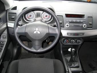 2007 Mitsubishi Lancer Images