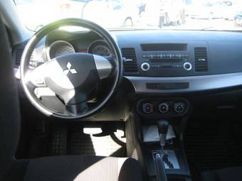 2007 Mitsubishi Lancer Photos